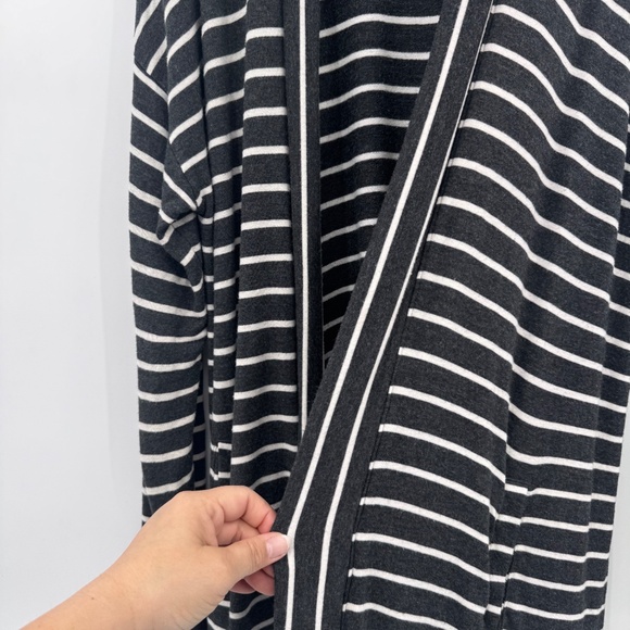 41 Hawthorn Cardigan Women 2X Gray White Striped Long Sleeve Stretch Topper - Picture 6 of 13